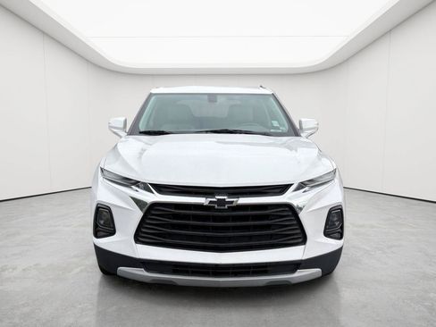 Used 2020 Chevrolet Blazer LT FWD image 2