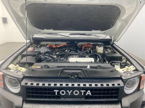 Used 2025 Toyota Land Cruiser 1958 AWD/4WD image 11