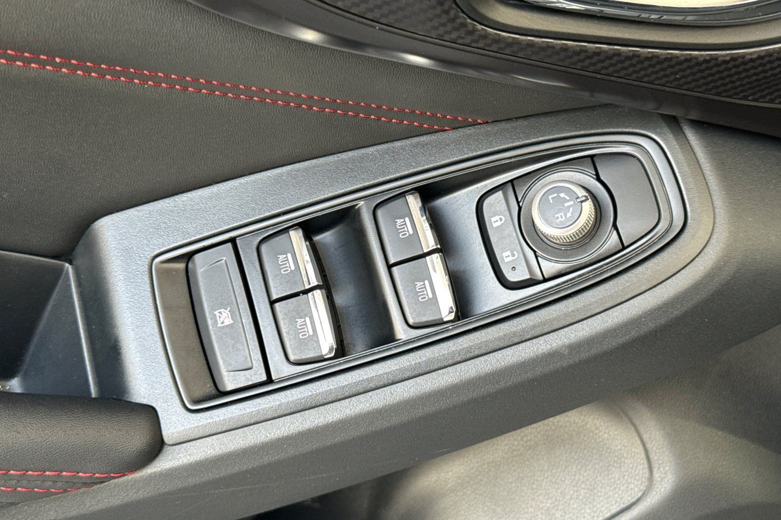 Used 2025 Subaru WRX Premium AWD/4WD image 13