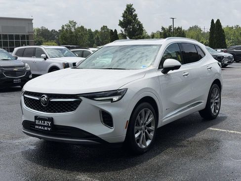 Used 2022 Buick Envision Avenir w/ Technology Package II FWD image 23