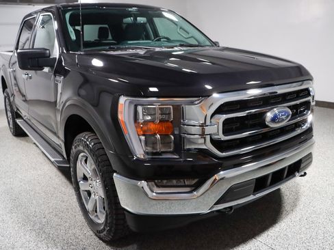 Used 2022 Ford F150 XLT w/ Equipment Group 302A High AWD/4WD image 5