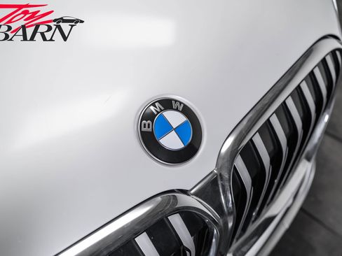 Used 2022 BMW 750i xDrive AWD/4WD image 9