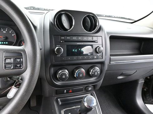 Used 2011 Jeep Patriot Sport w/ PWR Value Group AWD/4WD image 17
