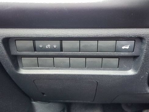 Used 2024 Mitsubishi Outlander SE FWD image 23