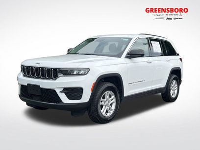 Used 2023 Jeep Grand Cherokee Laredo