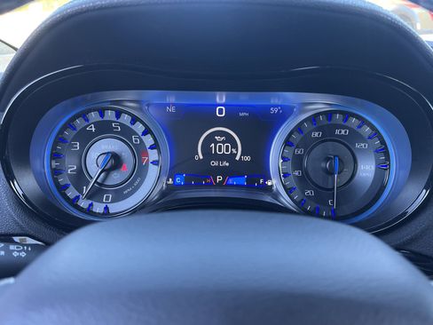 Used 2023 Chrysler 300 S image 13