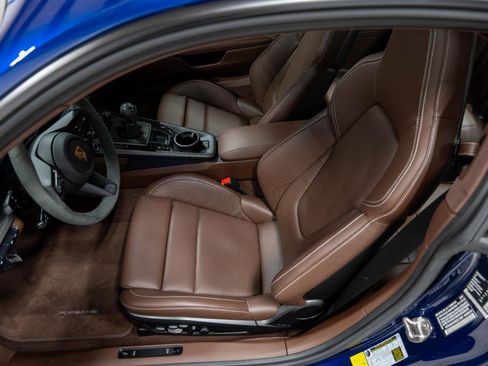 Used 2024 Porsche 911 Carrera 4S image 92