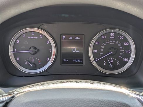 Used 2018 Hyundai Sonata SE image 3