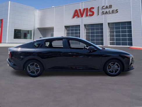 Used 2025 Kia K4 FWD image 5