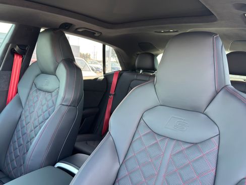 New 2026 Audi SQ8 Prestige image 10