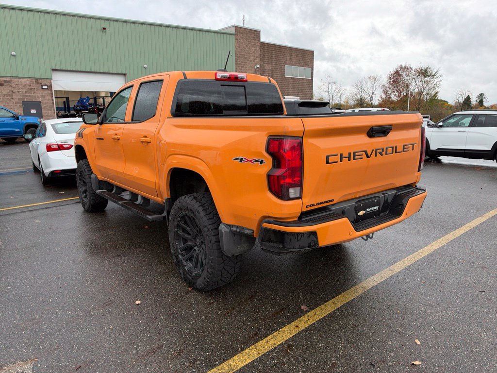 Used 2026 Chevrolet Colorado LT AWD/4WD image 7
