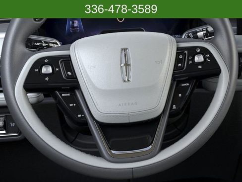 New 2025 Lincoln Aviator AWD w/ Equipment Group 101A image 12