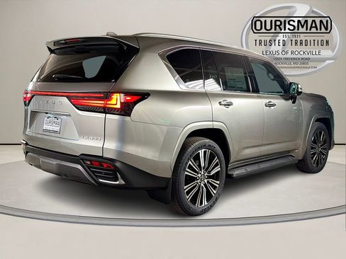 New 2026 Lexus LX 600 4WD w/ Luxury Package image 7