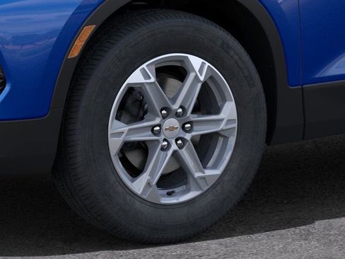 New 2025 Chevrolet Blazer LT image 9