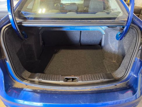 Used 2019 Ford Fiesta SE w/ Equipment Group 201A FWD image 8