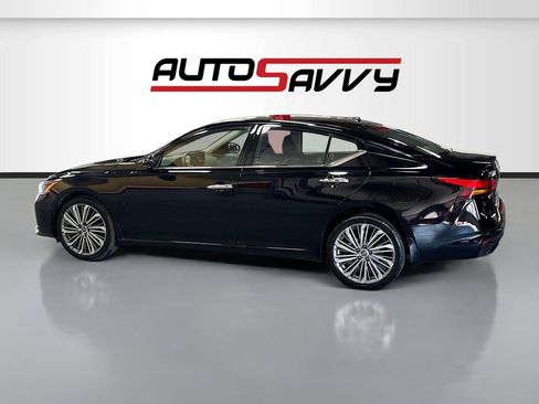 Used 2024 Nissan Altima 2.5 SL AWD/4WD image 4