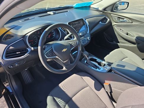 Used 2024 Chevrolet Malibu LT image 10