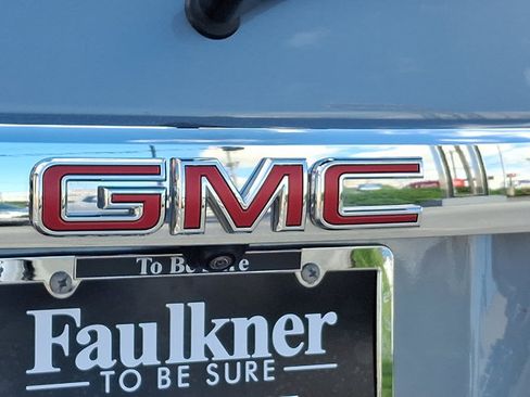 Used 2023 GMC Acadia SLE w/ Driver Convenience Package AWD/4WD image 35