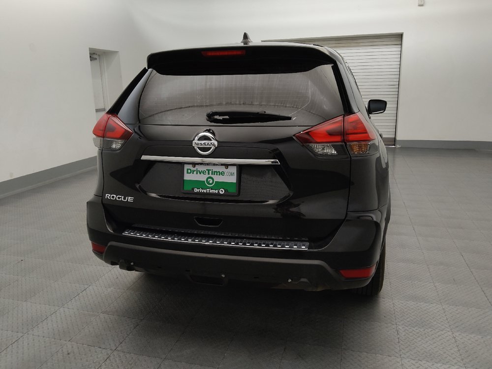 Used 2017 Nissan Rogue S FWD image 7