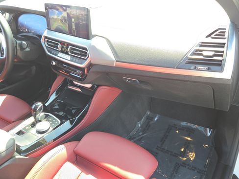 Certified 2023 BMW X4 xDrive30i w/ M Sport Package AWD/4WD image 16