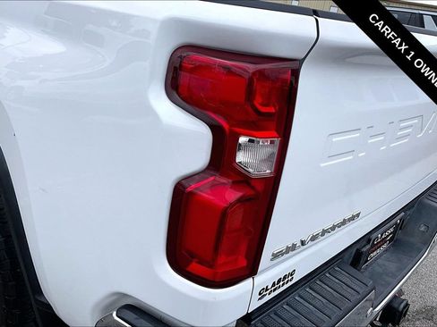 Used 2024 Chevrolet Silverado 2500 LTZ w/ LTZ Convenience Package AWD/4WD image 23