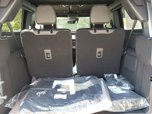 New 2023 Ford Bronco Black Diamond image 11