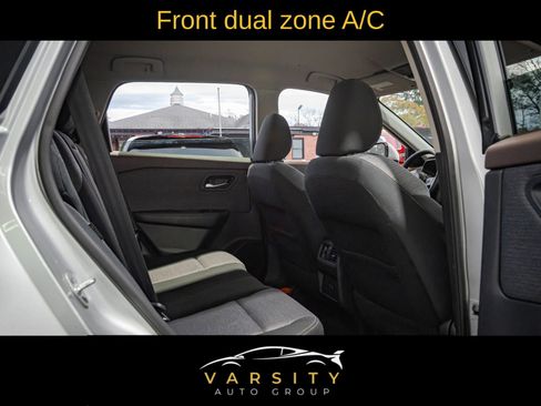 Used 2022 Nissan Rogue SV image 14