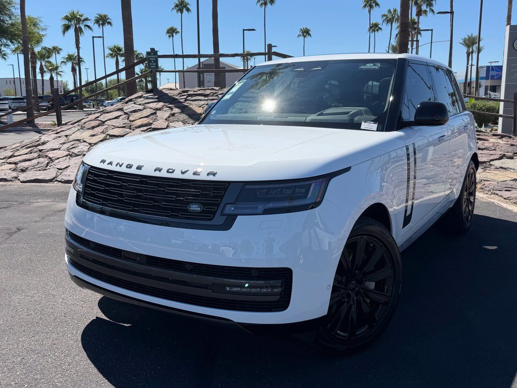 New 2026 Land Rover Range Rover SE AWD/4WD image 2