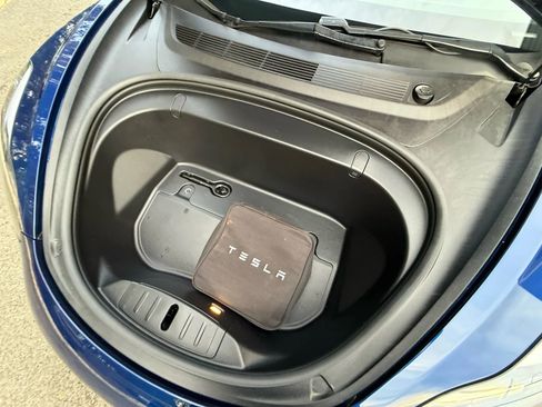 Used 2019 Tesla Model 3 Standard Range Plus image 36