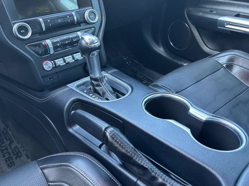 Used 2022 Ford Mustang GT Premium w/ GT Performance Package RWD image 14