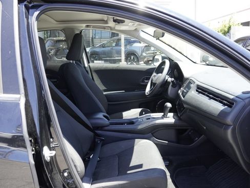 Used 2022 Honda HR-V EX image 19