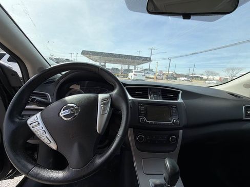Used 2015 Nissan Sentra SV image 5