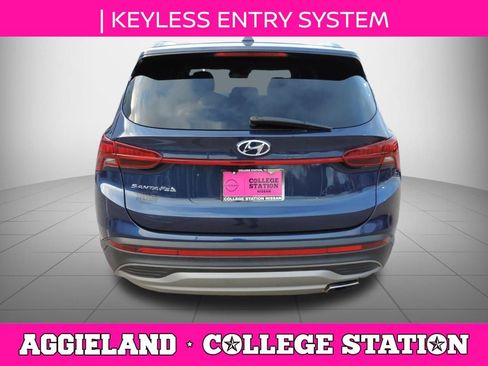 Used 2022 Hyundai Santa Fe SE image 5