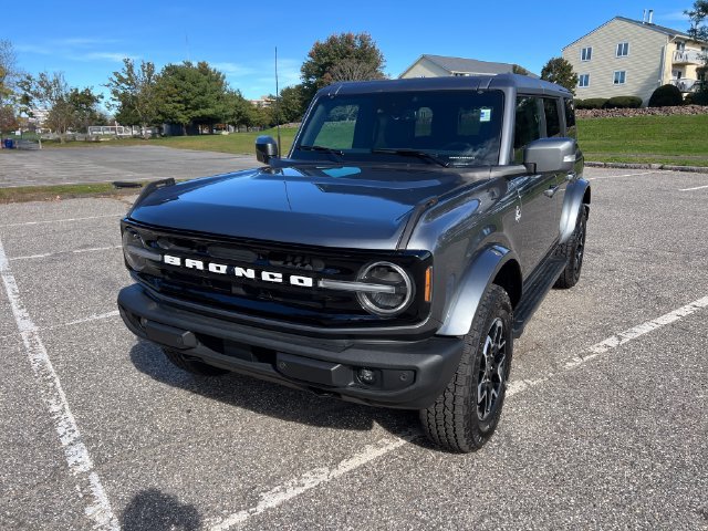 Used 2022 Ford Bronco Outer Banks AWD/4WD image 4
