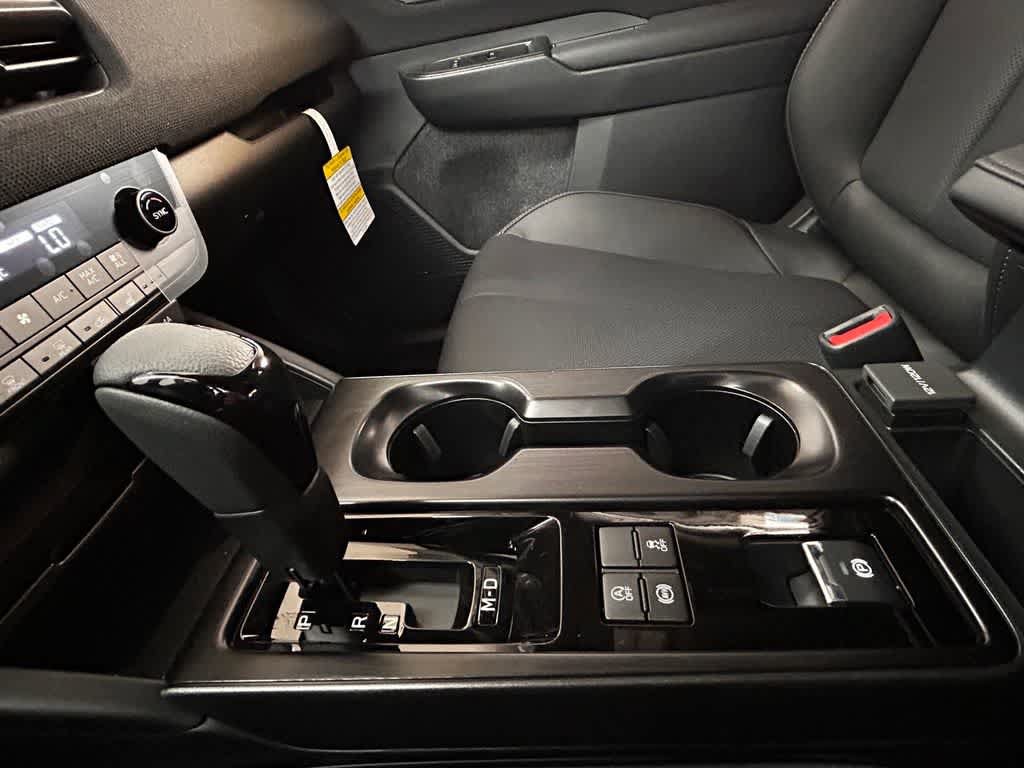 New 2026 Subaru Outback Limited AWD/4WD image 19