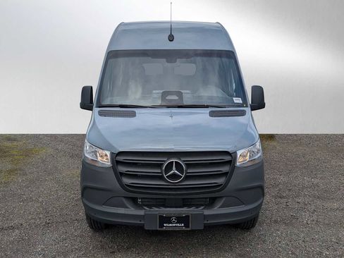 New 2025 Mercedes-Benz Sprinter 2500 image 2
