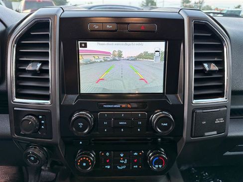 Used 2016 Ford F150 XLT w/ Equipment Group 302A Luxury AWD/4WD image 37