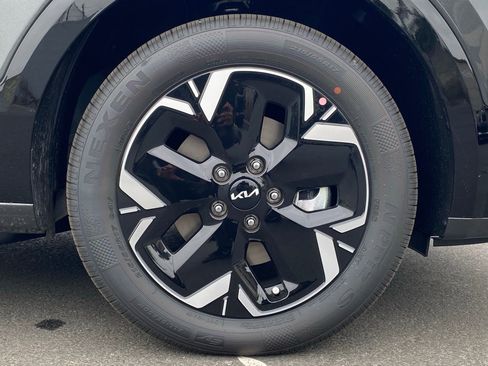 New 2026 Kia Niro Wind image 10