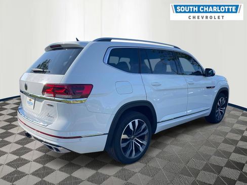 Used 2022 Volkswagen Atlas SEL Premium image 5