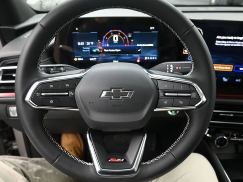 New 2026 Chevrolet Traverse Z71 w/ Driver Confidence Package image 19