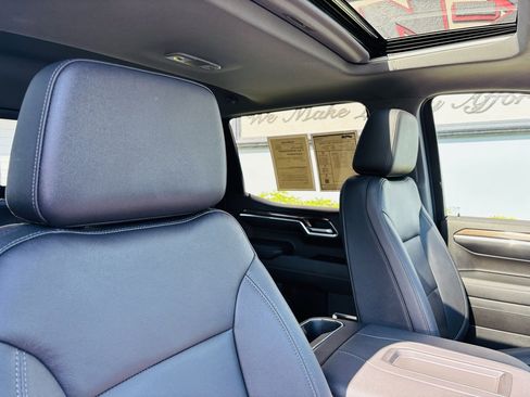 Used 2022 Chevrolet Silverado 1500 LT Trail Boss w/ LT Trail Boss Premium Package image 35