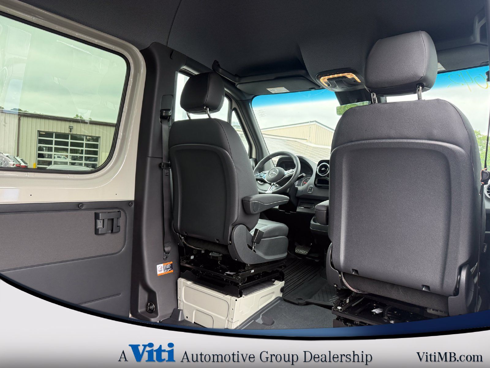 Used 2026 Mercedes-Benz Sprinter 2500 image 20