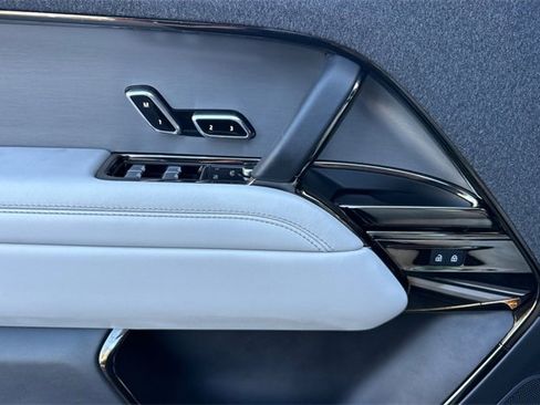 Certified 2024 Land Rover Range Rover Sport SE image 10