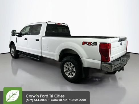 Used 2022 Ford F350 XLT w/ XLT Value Package image 11