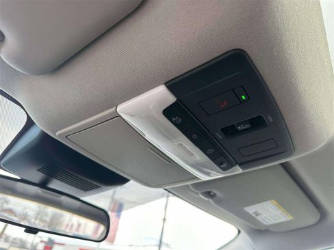 Certified 2024 Nissan Sentra SR w/ SR Premium Package image 32