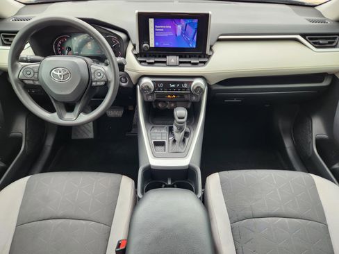 Used 2024 Toyota RAV4 XLE image 19