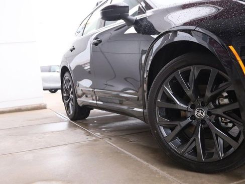 New 2026 Toyota Crown Signia image 3