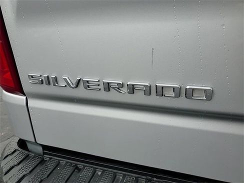 Certified 2020 Chevrolet Silverado 1500 RST image 4