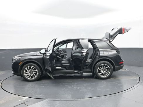 Used 2022 Lincoln Corsair AWD w/ Equipment Group 101A image 34