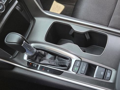 Used 2021 Honda Accord Sport image 28